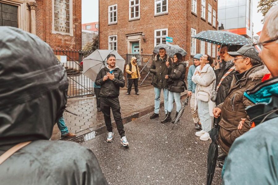 Hamburg: Reeperbahn & St Pauli Guided Tour with Kiez Insider - Große Freiheit and why street names matter