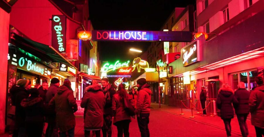 Hamburg: Reeperbahn Tour with English-Speaking Guide - Key highlights to know before you go