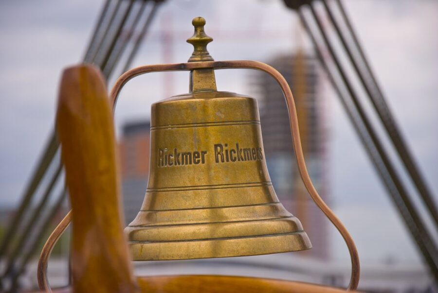 Hamburg: RICKMER RICKMERS Museum Entry Ticket - Exhibition Area With Restored Nautical Objects and Changing Displays