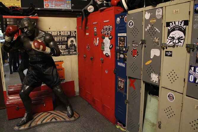 Hamburg: Safari Tour in St. Pauli - Why a St. Pauli safari is more than a typical city stroll