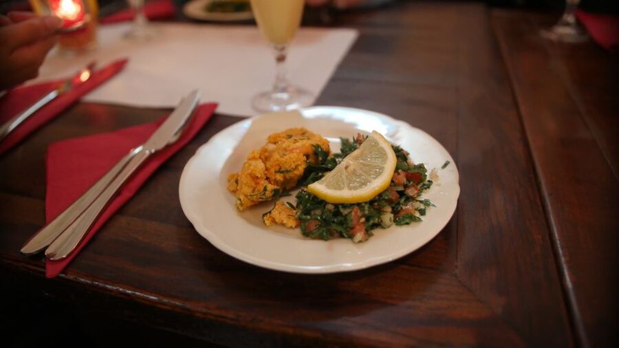 Hamburg: Schanzenviertel Culinary Tour - Navigating Around Rote Flora and the Old Piano Factory