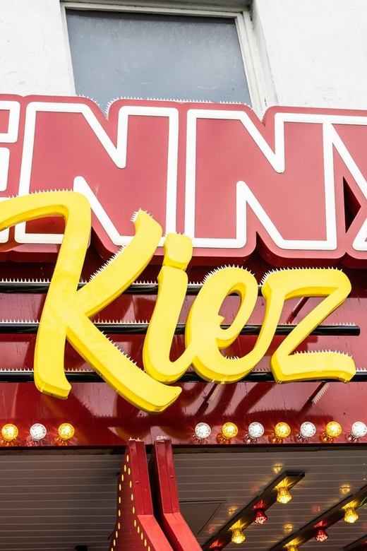Hamburg: Sin & Sex Guided Tour of Reeperbahn - Key things to notice before you go