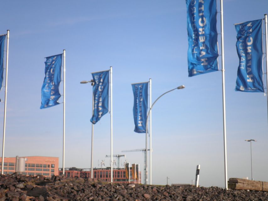 Hamburg: Speicherstadt & HafenCity 2-Hour Walking Tour - Key highlights to look for on the walk