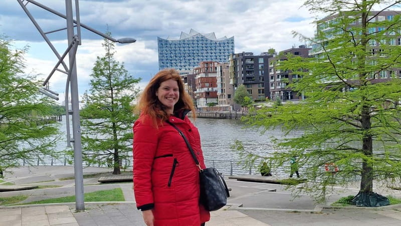 Hamburg: Speicherstadt, HafenCity + Elbphilharmonie Tour - Meeting at U Baumwall: how to start smoothly