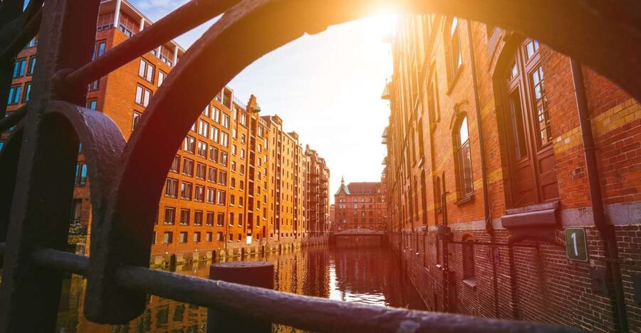 Hamburg: Speicherstadt Historical Guided Walking Tour - Key highlights at a glance