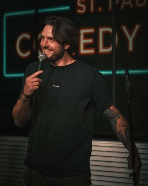 Hamburg: St. Pauli Comedy Club - The Reeperbahn connection: what the provider tells you about the style