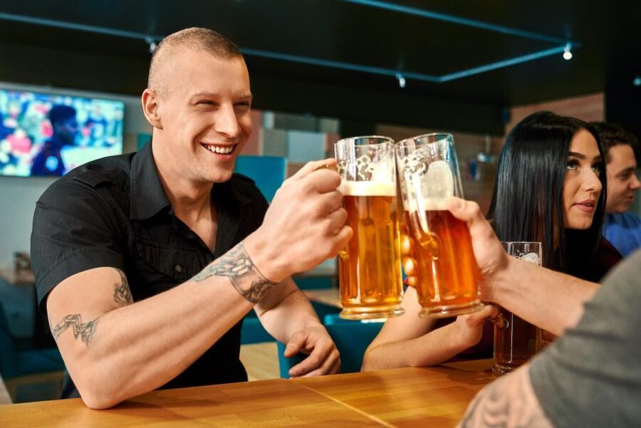 Hamburg: St. Pauli Food and Bier Tour - Quick practical tips for a German-only beer tour