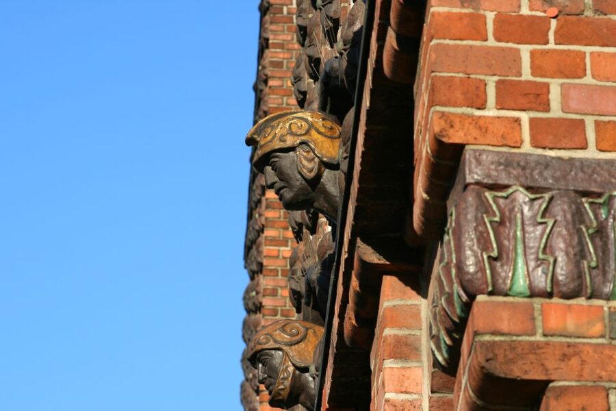 Hamburg St Pauli: Red Light District Walking Tour - Who should book this tour, and who might skip it
