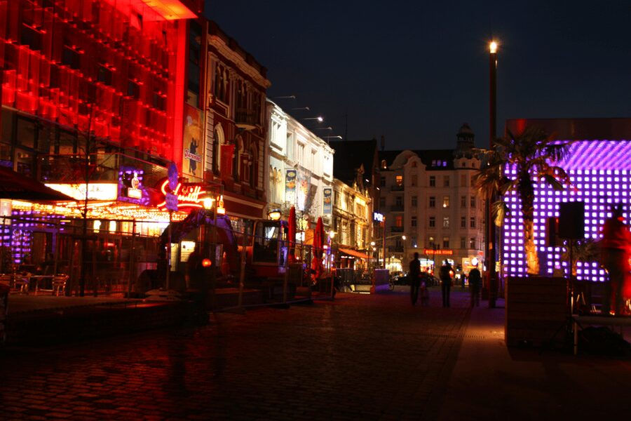 Hamburg St Pauli: Red Light District Walking Tour - Starting at ZWICK St Pauli near St Pauli U-Bahn
