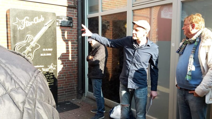 Hamburg: St. Pauli Walking Tour with Live Music - Hein-Köllisch-Platz to Reeperbahn, arriving at the street everyone talks about