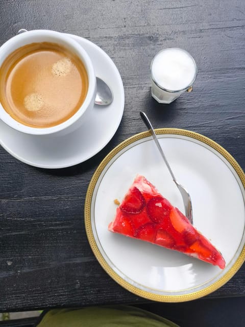 Hamburg: The Wilhelmsburg Food Tour - The 3-hour walking rhythm with 5 tastings