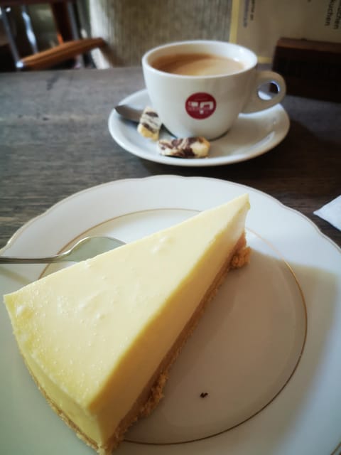 Hamburg: The Wilhelmsburg Food Tour - What you’ll actually eat: sweet, savory, and the international mix