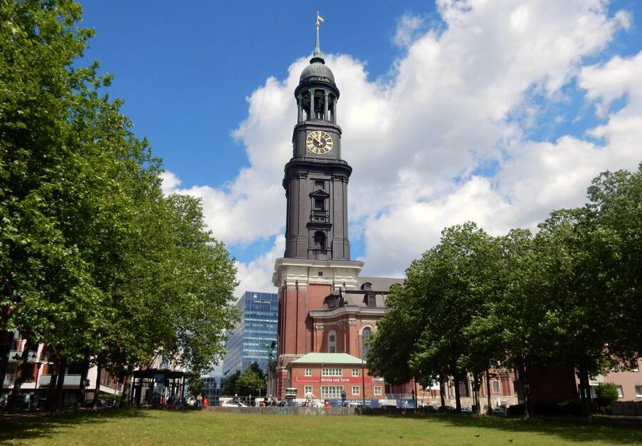 Hamburg: Tour from St. Michael's to the Elbphilharmonie - Price and value: what $25 buys you in Hamburg