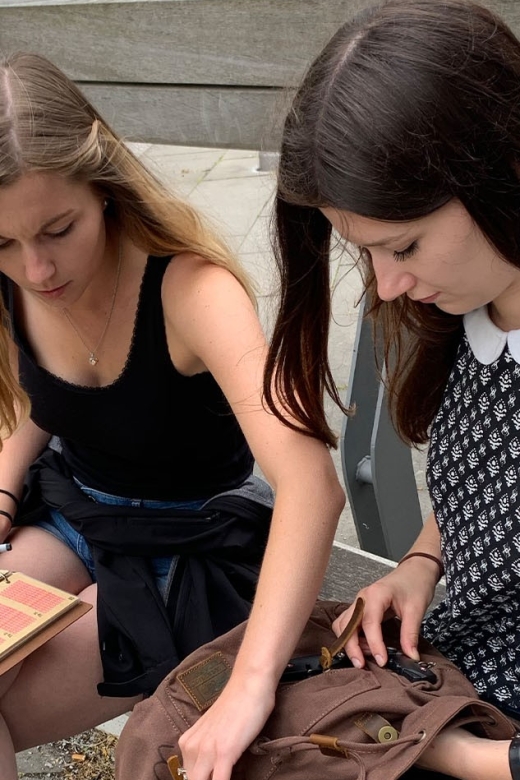 Hamburg: Treasure Hunt Game through HafenCity - Your backpack kit, what is included, and what you should bring