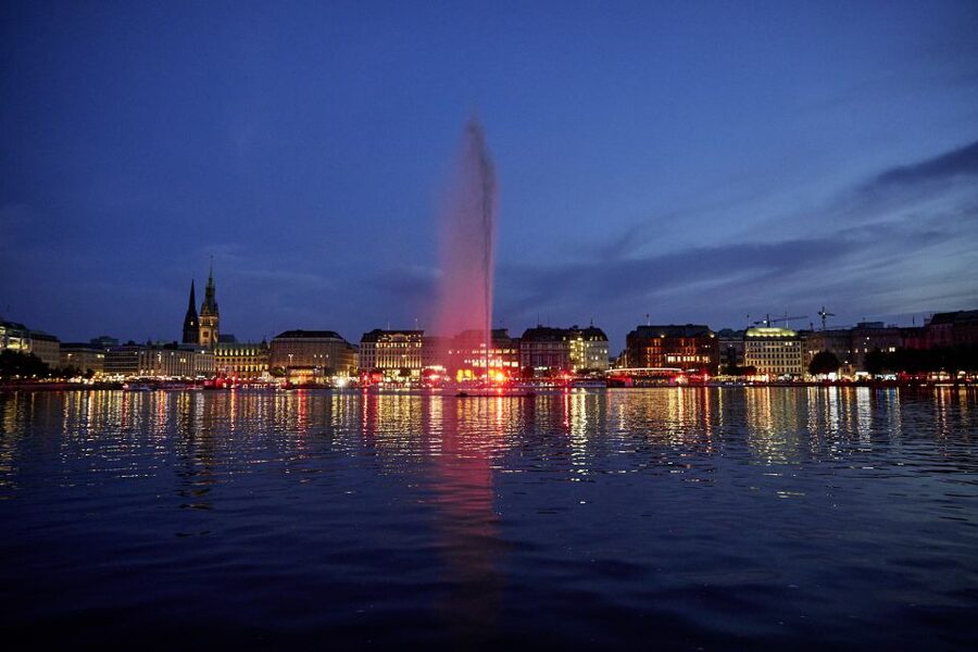 Hamburg: Twilight cruise - Key Things You Will Actually Notice
