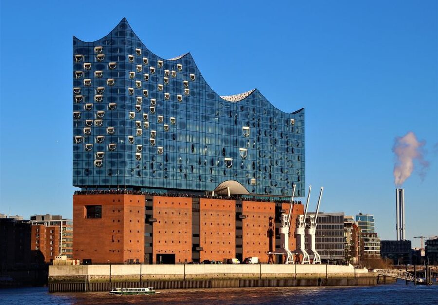 Hamburg: Walking Tour for School Groups - Speicherstadt and HafenCity, From UNESCO Warehouses to Elbphilharmonie Plaza