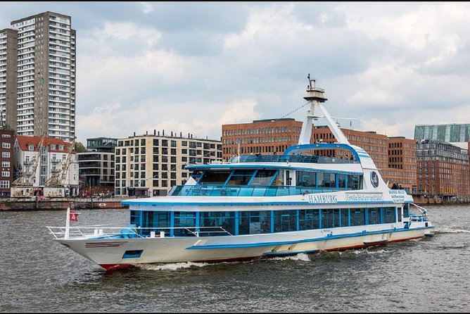 Harbor cruise on the beautiful Elbe - Big-Boat Comfort, Deck Weather, and Drink Service