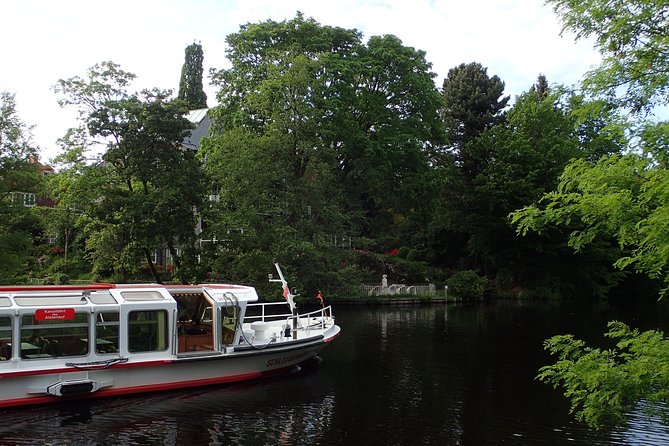 Kanalfahrt - Discover the different faces of the city! - What the 2-Hour Cruise Feels Like on Board