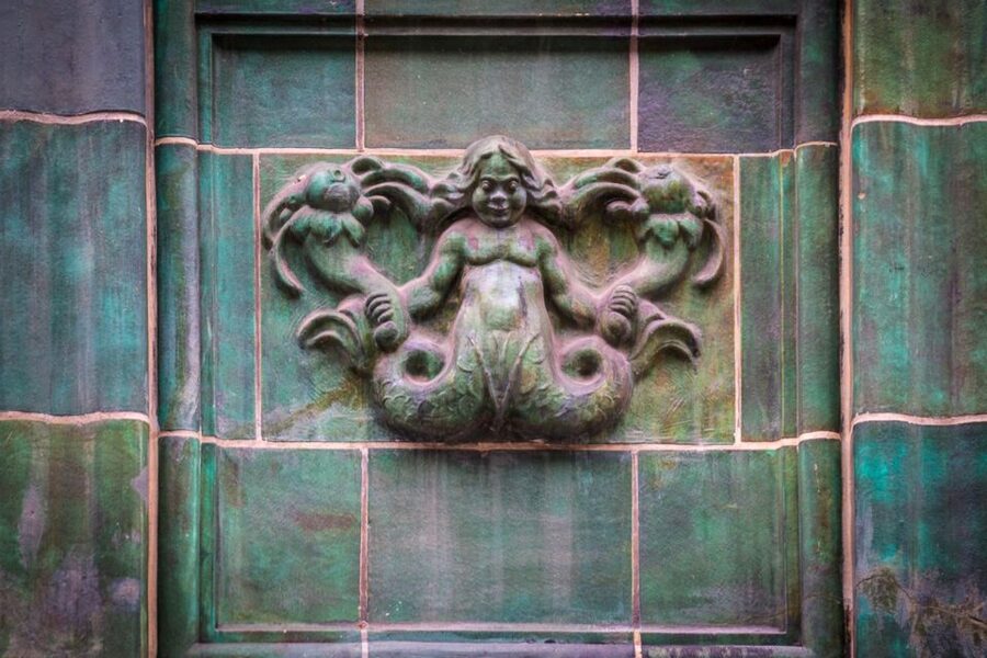 Mystical Hamburg - Walking Tour in German - Turning Hamburg’s Street Details Into Myth
