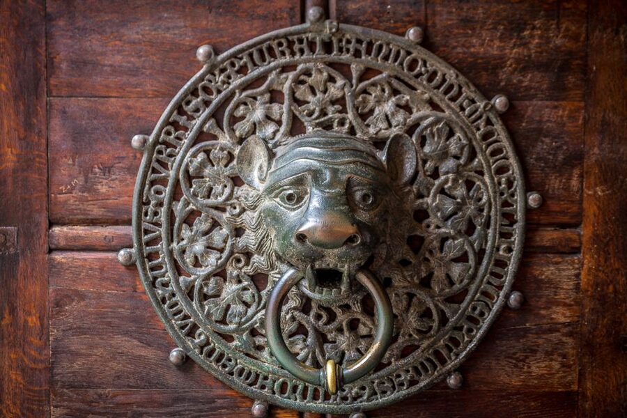 Mystical Hamburg - Walking Tour in German - Should You Book Mystical Hamburg?