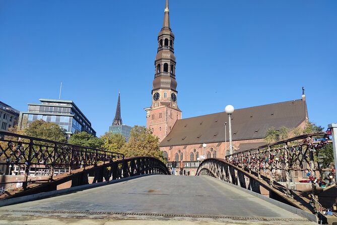 Private 2-Hour Hamburg Highlights Walking Tour - What to expect from the walking style