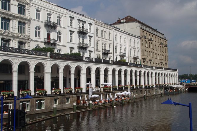Private 3-Hour Hamburg Sightseeing Tour in a Mercedes Limousine - Duckdalben, the seamen’s club stop most people skip