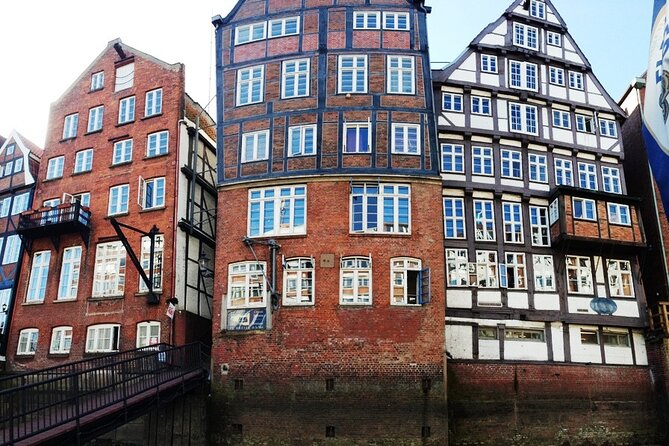 Private Hamburg rickshaw tour for 2 people - Comfort, sustainability, and why the rickshaw helps on real streets