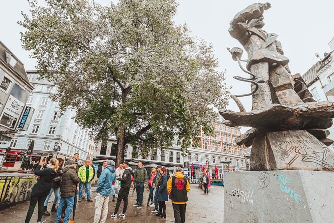 Reeperbahn Tour In St. Pauli - St. Pauli at 2:00 pm: why the afternoon slot works