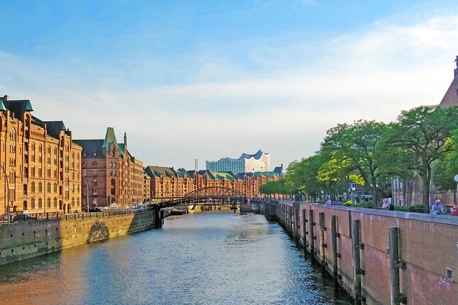 rydde walking tour MAYDAY AT THE WATERFRONT - Speicherstadt and HafenCity, side by side in one story