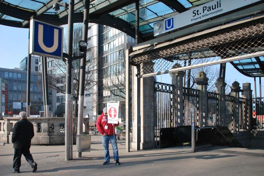 St. Pauli: Daytime Tour - Key highlights you will notice right away