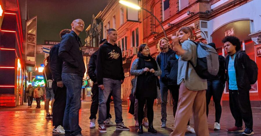 St. Pauli Kieztour - Reeperbahn mittendrin - Key Things To Know Before You Go