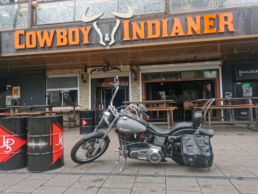 Uncle Jan's Neighborhood Tours - Stop-by-stop: Reeperbahn to St. Pauli without feeling rushed