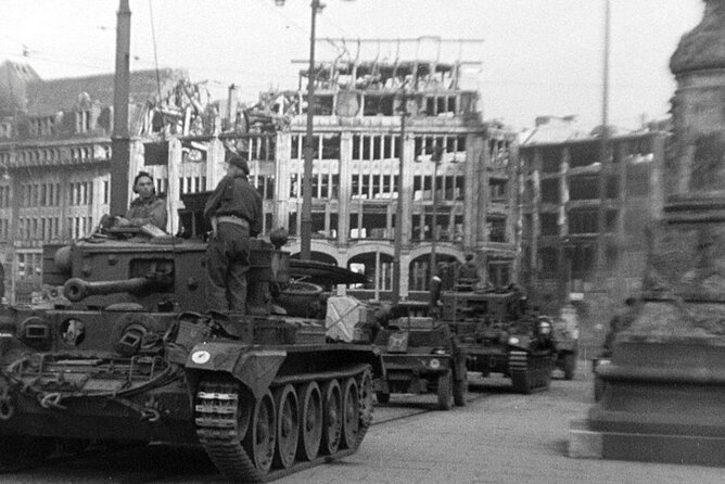 World War 2 Hamburg Private Guided Tour - Stop 1: Laeiszhalle and the interwar setup you’ll carry the whole day