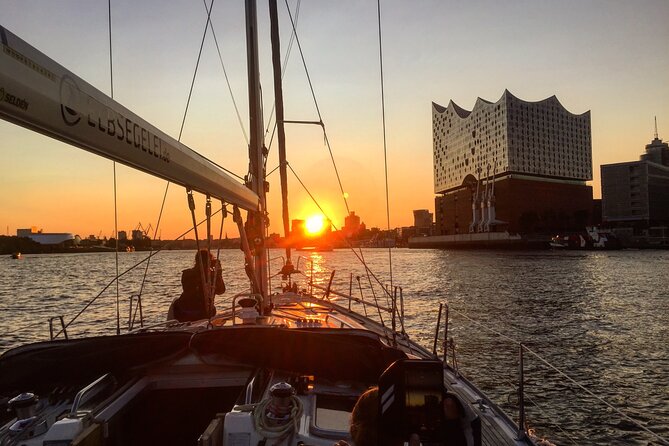 Yacht Sailing After Work Tour of Hamburg Harbor - Hamburg Harbor After Work: A simple way to see the Elbe